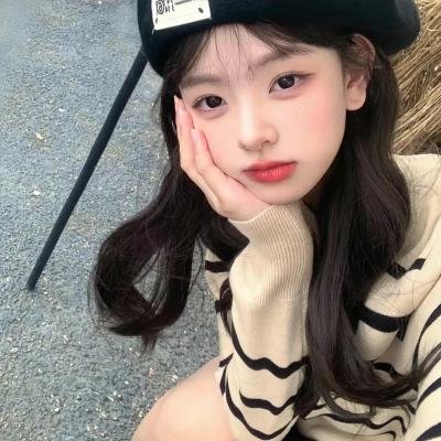是，我不会游泳